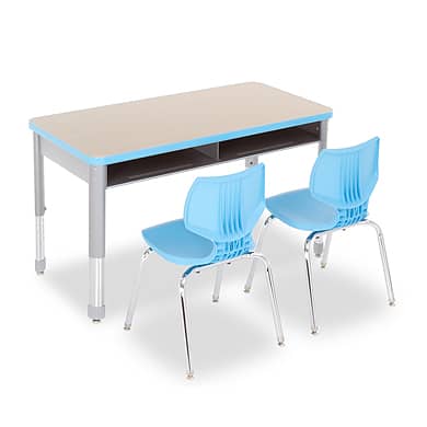 Interchange Two Student Open Front Desk