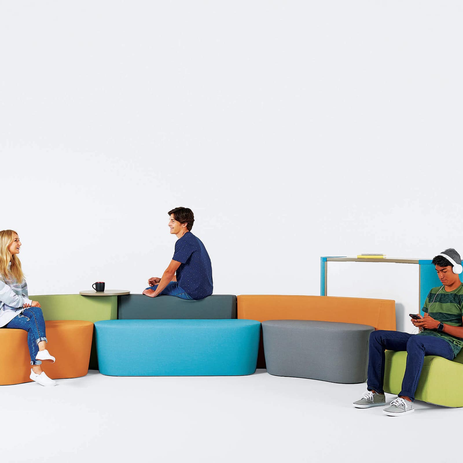 Flowform Curved Storage | Smith System®