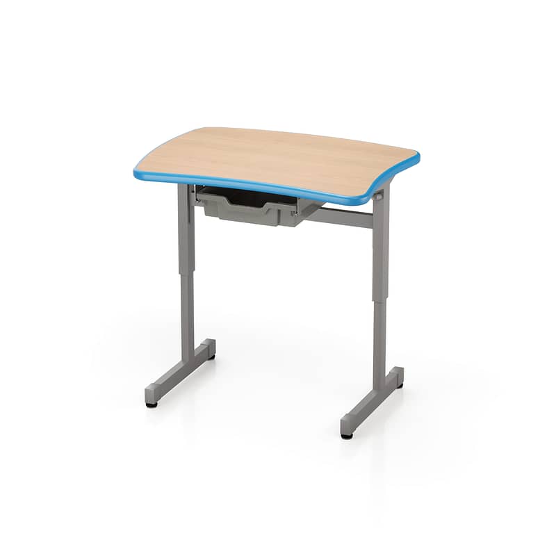 Silhouette Curve Desk