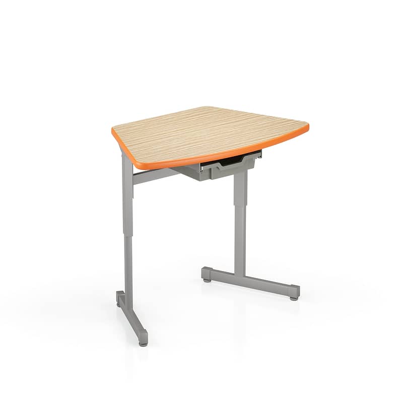 Silhouette Arc-8 Desk